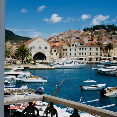 Hvar Riva Rooms Hvar Town Buitenkant foto